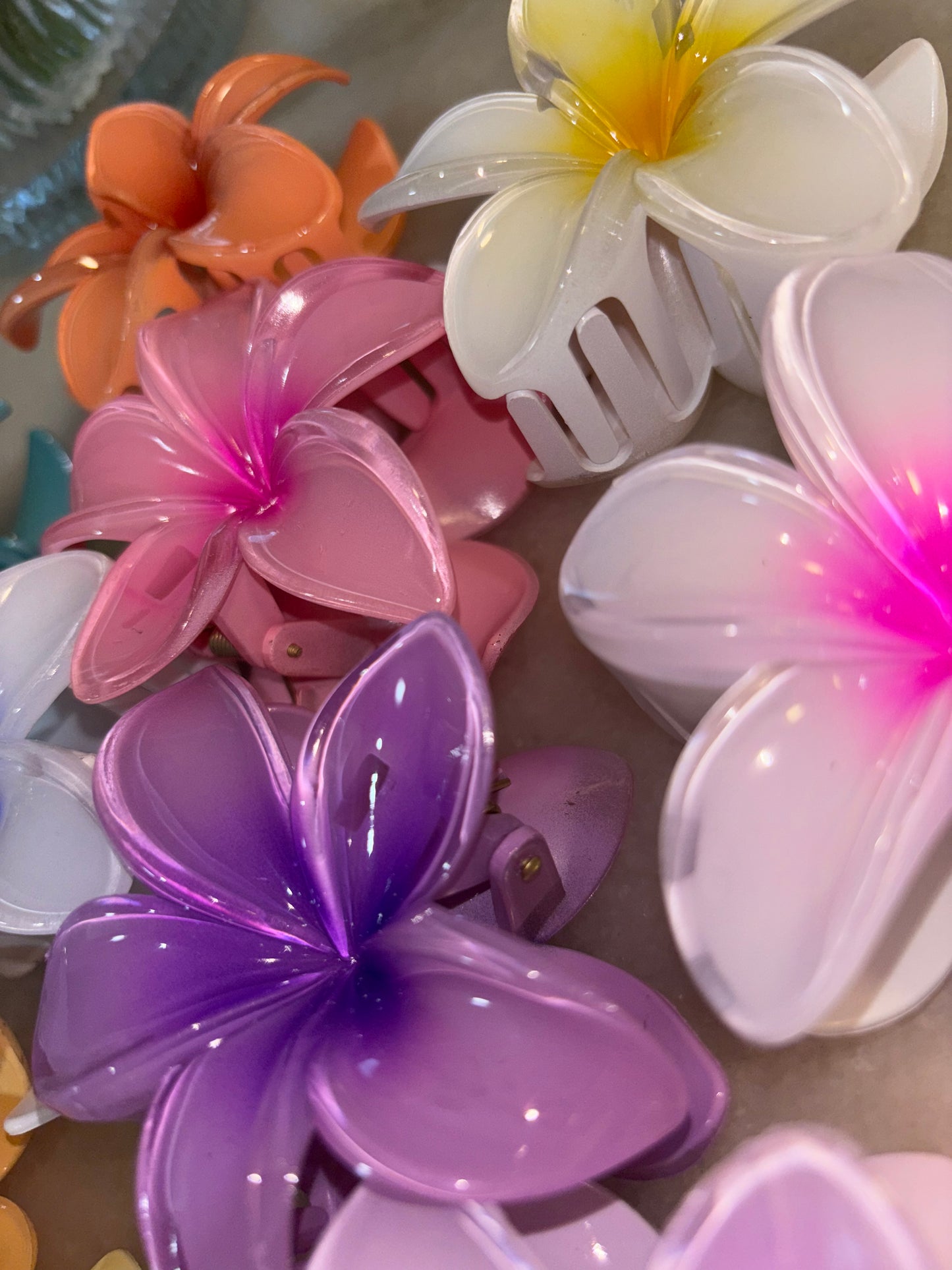 Flower Claw Clip 🌺