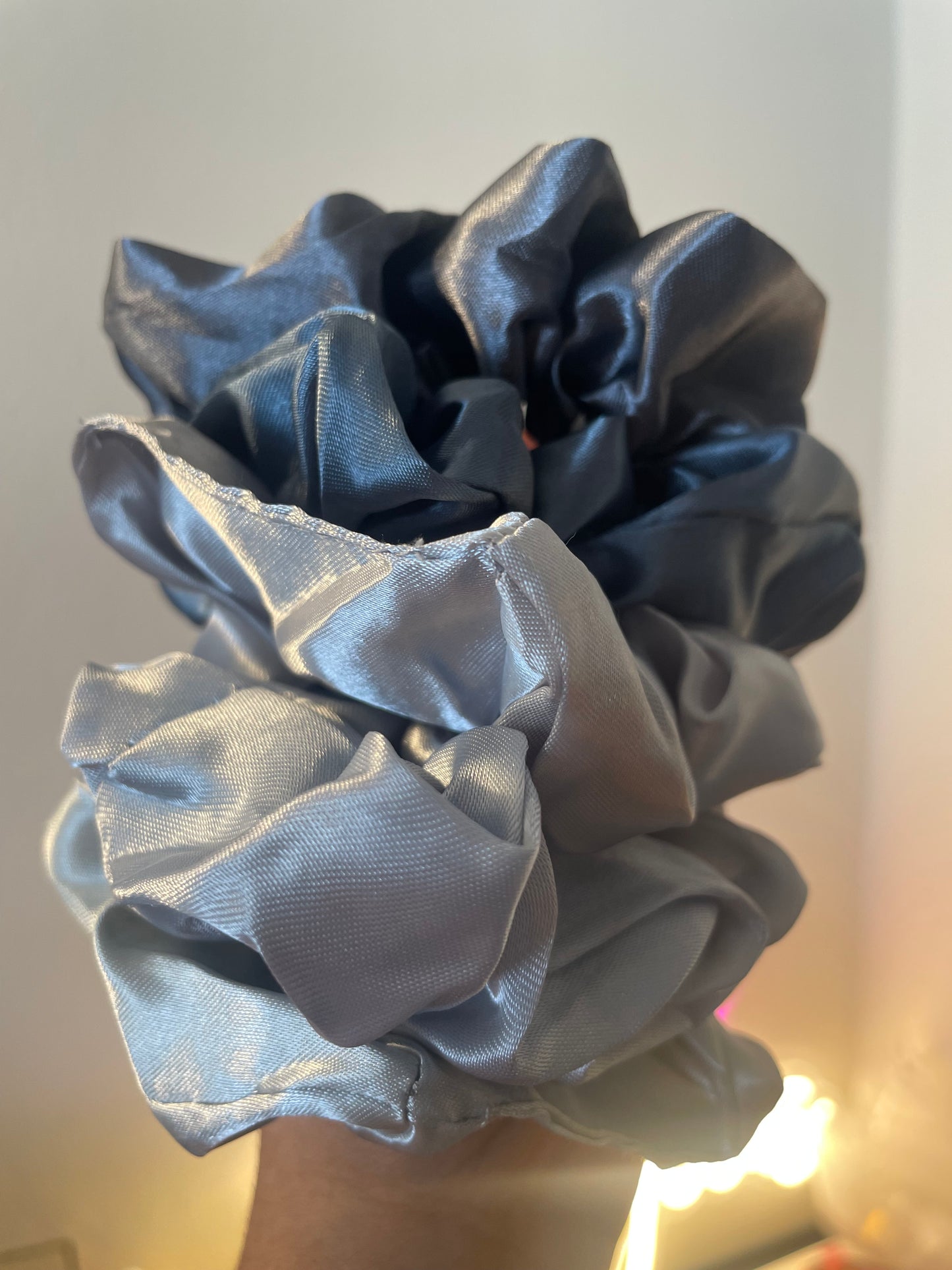 Melena luxe Satin Scrunchies π